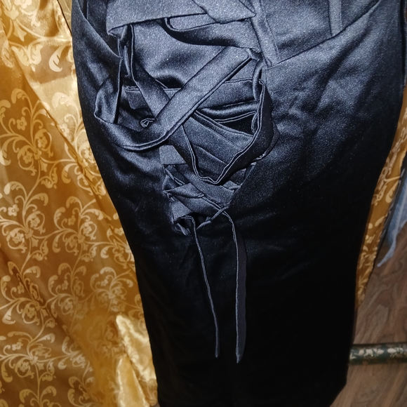 Cocomelody Elegant Black  Sleeveless Maxi Dress - Picture 6 of 11